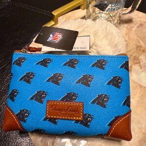 NWT’s NFL’s DOONEY AND BURKE CAROLINA PANTHERS POUCH and MUG